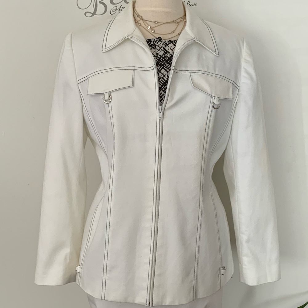 Alfred Dunner Lined White Zipper Pocket Jacket